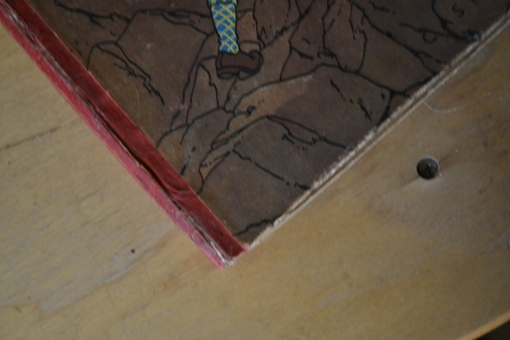 Tintin T7 - L'Ile Noire N&B - 4 HT Couleur( A18) - 20ème mille - 1 Album (restauriert) - Neuauflage - 1942 #4.3