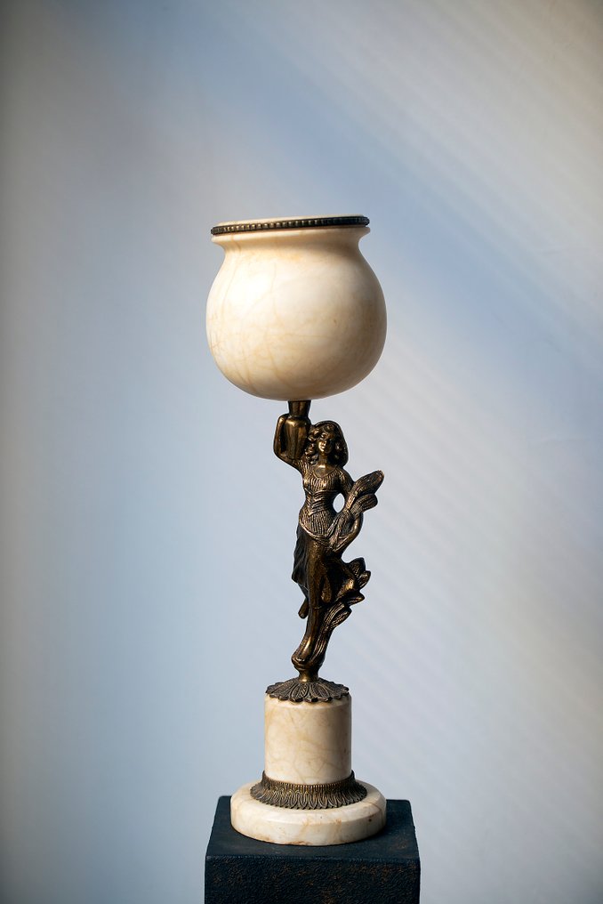 Bordlampe - Alabst, Messing - Antikk figur #1.0