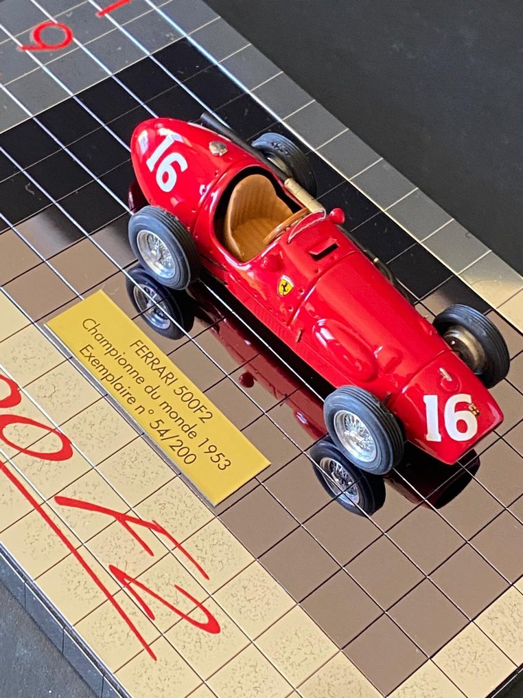 HECO 1:43 - 模型車 - Ferrari 500 F2  1953 - 限量版，仅200个 #3.2