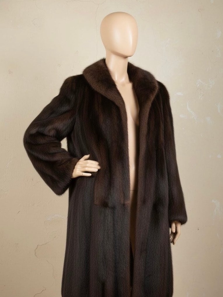 Artisan Furrier - 毛皮大衣 #1.0