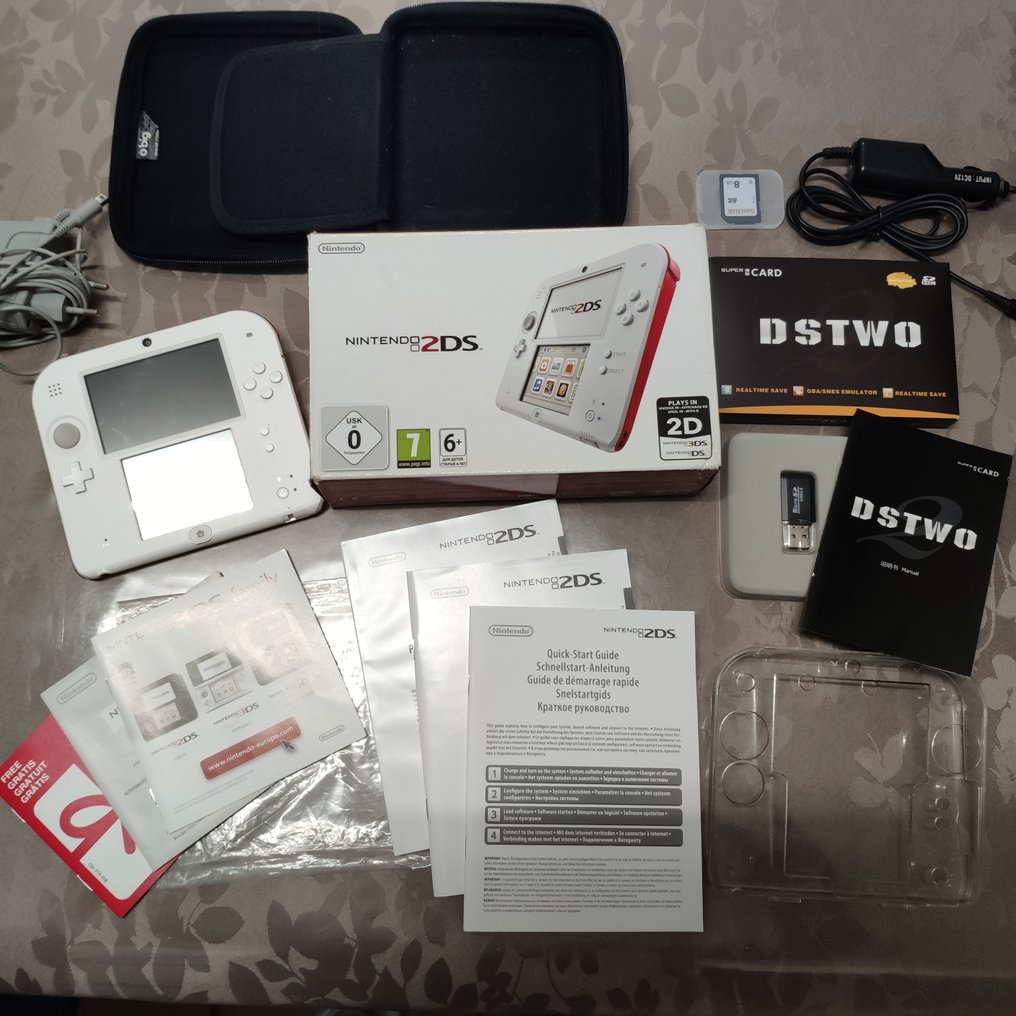 Nintendo - 2DS - Collector pack Nintendo 2DS white with 10 000 games and emulators - Console per videogiochi + giochi - Nella scatola originale #1.0
