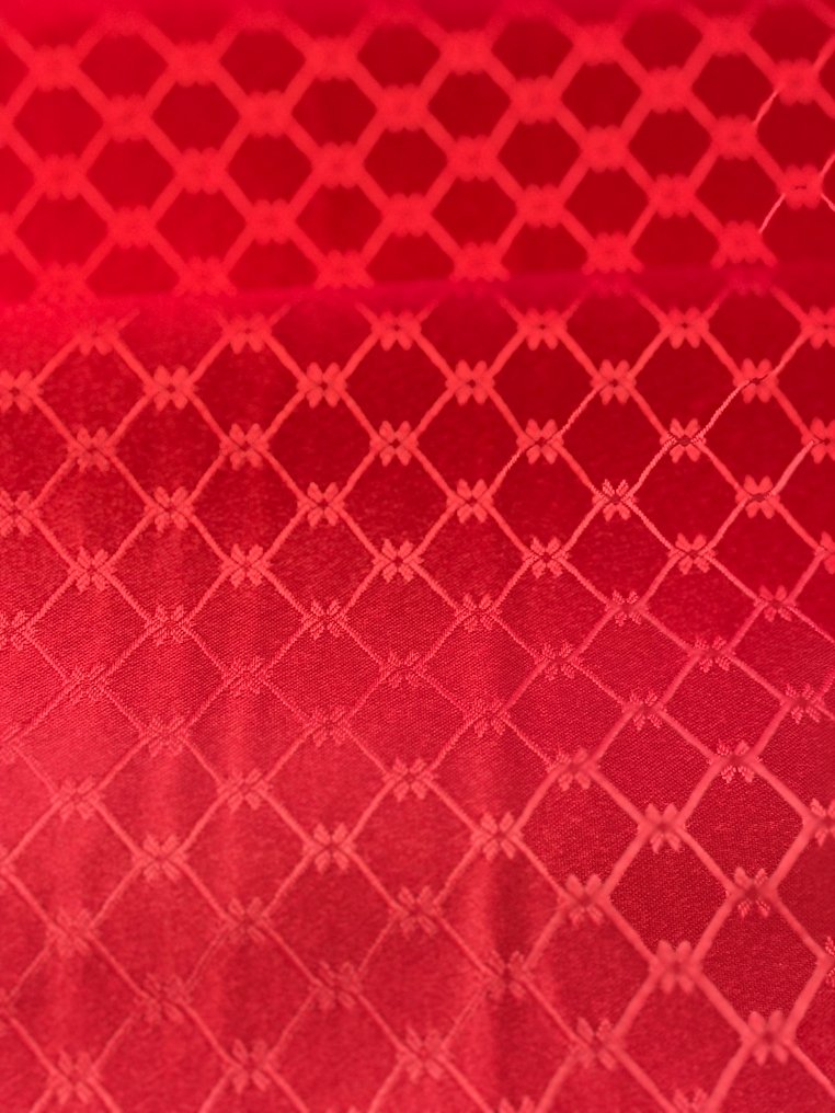 Raffiniertes Seidensatin-Gewebe mit durchgehendem floralen Rautenmuster. - Stoff  - 2.8 m - 2.5 m #1.0