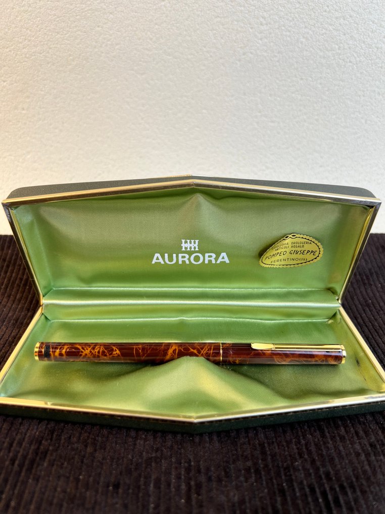 Aurora - Aurora Hastil lacca cinese - Ingen mindstepris - Fyldepen #1.0