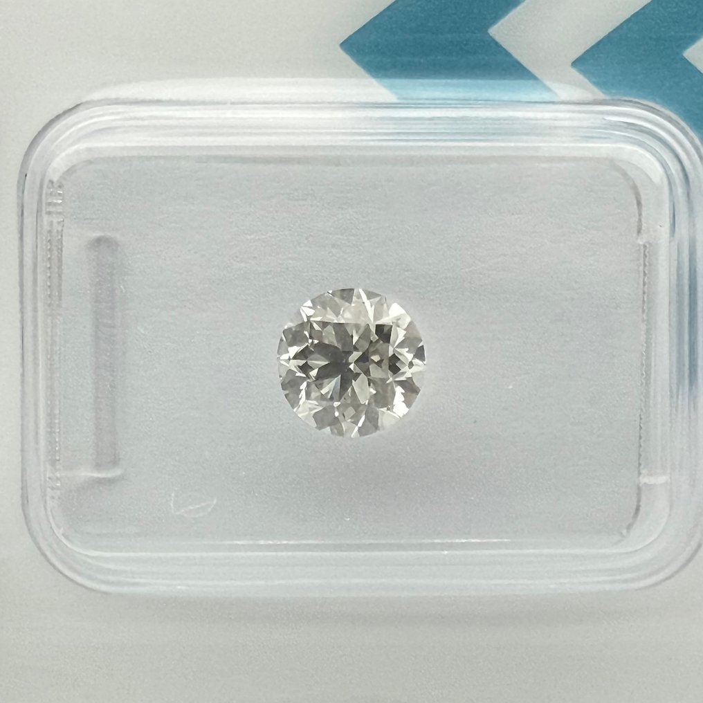 No reserve price - 1 pcs Diamond  (Natural)  - 0.96 ct - Round - J - SI1 - International Gemological Institute (IGI) #1.0
