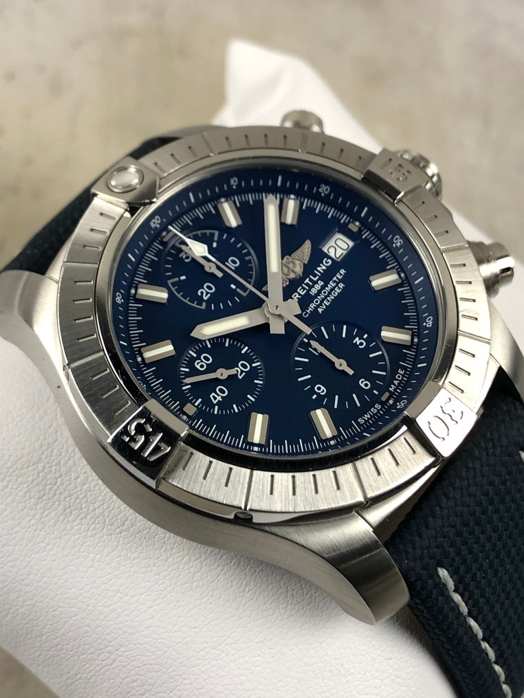 Breitling - Avenger IChronograph Chronometre Automatic 43 - No reserve price - A13385 - Men - 2010-2020  #1.0