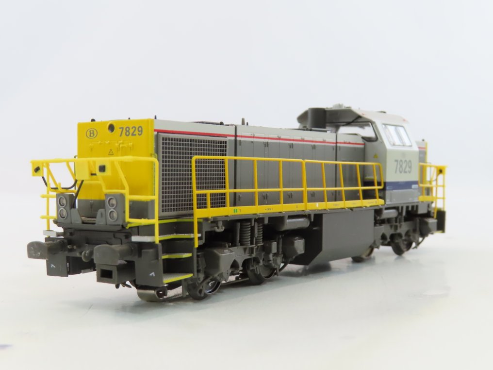 Mehano H0轨 - T285 3387 - 柴油内燃机车 (1) - HLD 77，数字全声 - NMBS #1.0