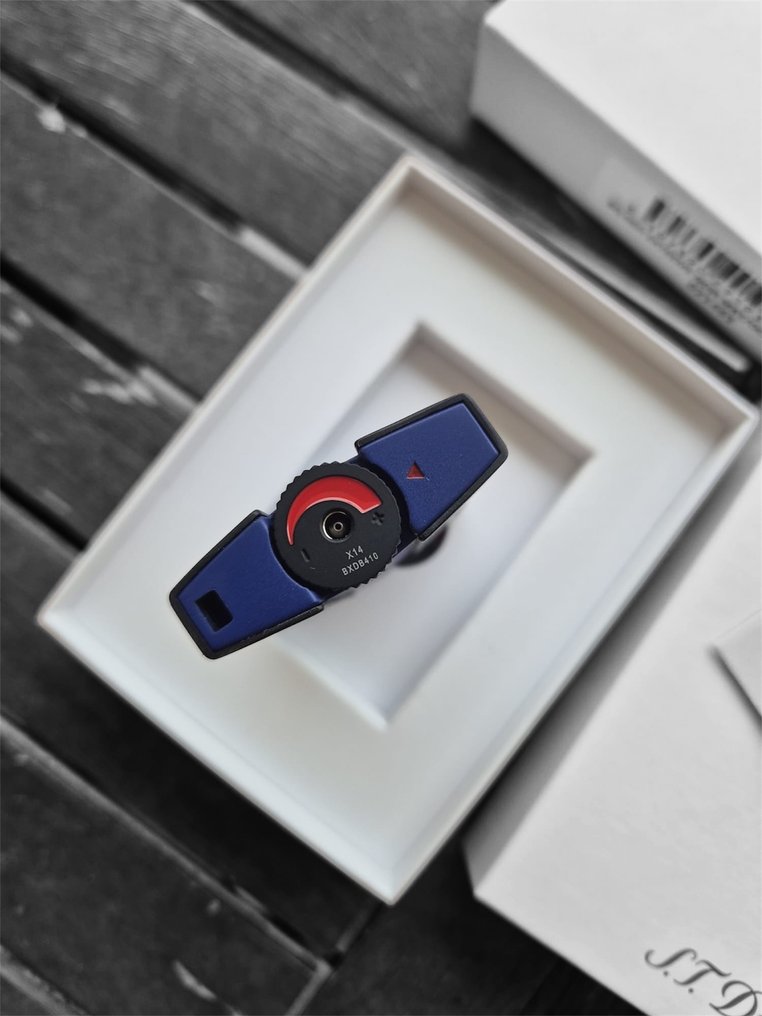 S.T. Dupont - Defi extrême noir mat ocean bleu - Zonder minimumprijs - Aansteker - Legering, Plastic #4.3