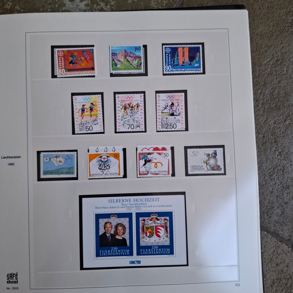 Liechtenstein 1970/1992 - Colección completa sin usar en caja fuerte de lujo, formulario, volumen. #4.3