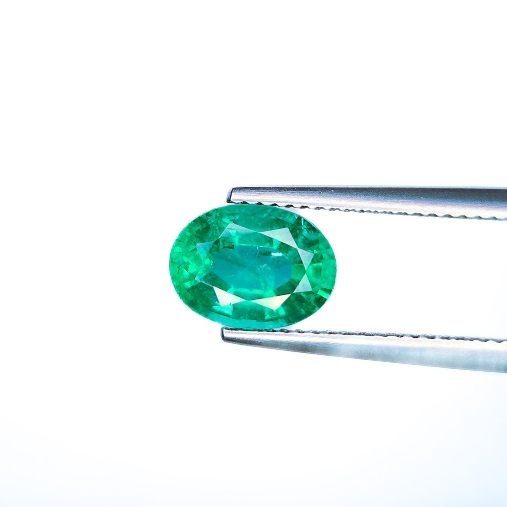 No reserve price Emerald  - 2.02 ct - International Gemological Institute (IGI) #3.2