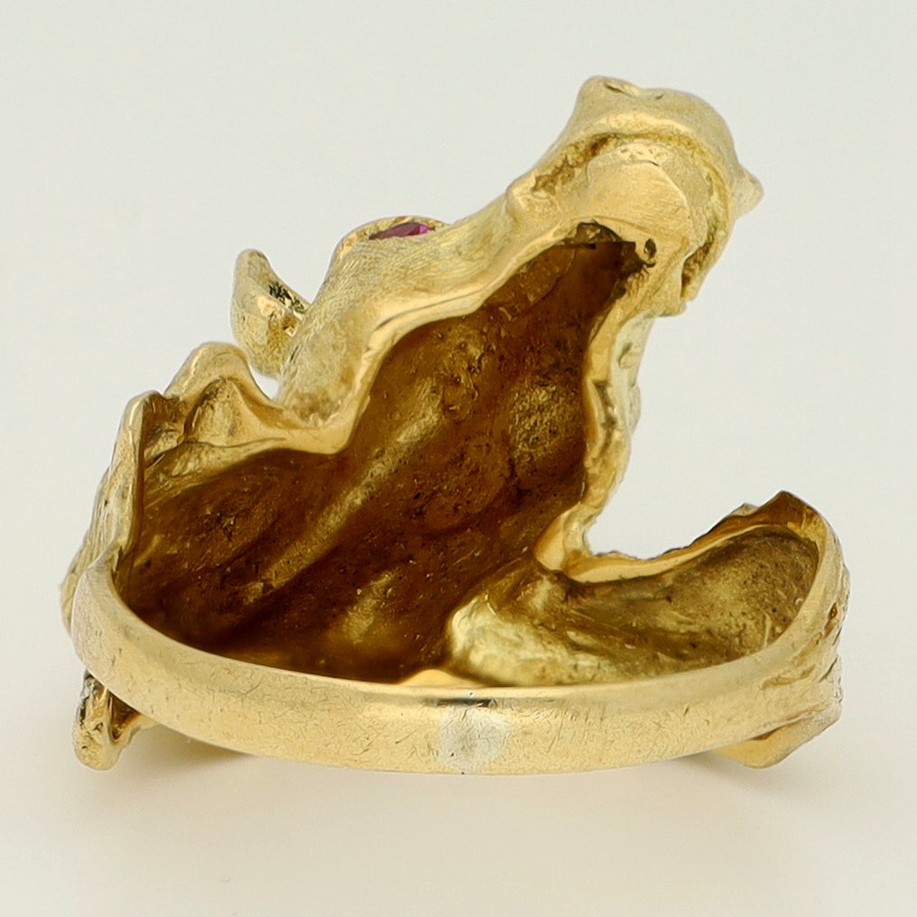 Ring - 18 kt. Yellow gold Ruby - Horse #4.3