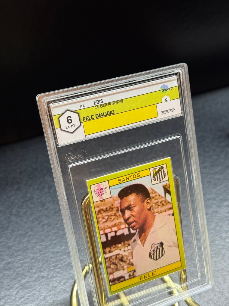 Panini Calciatori 1968/69 - Pelé - Bisvalida - Graad 6 Graded card #1.0