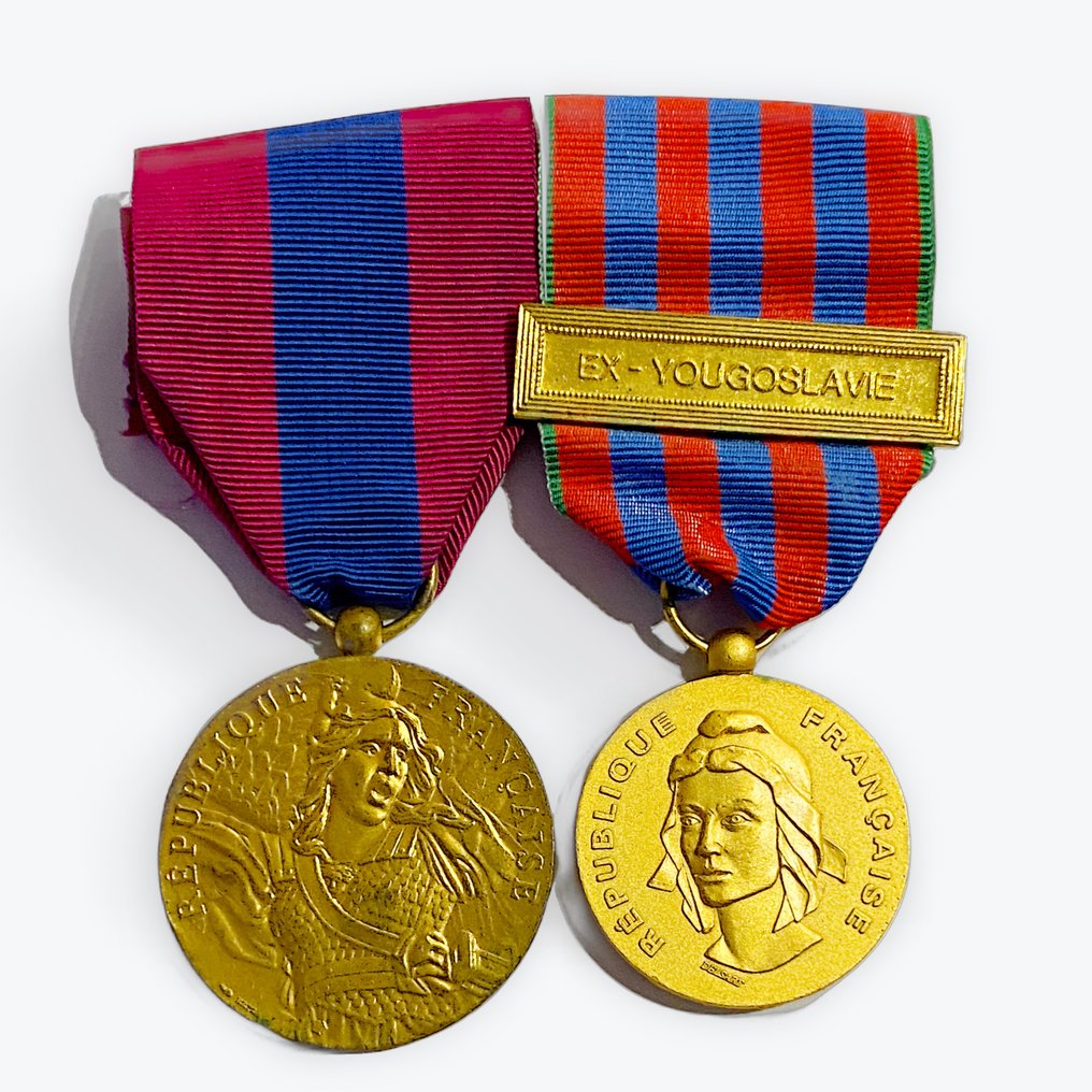 法國 - 軍功章 - 一套两枚军事奖章 #1.0