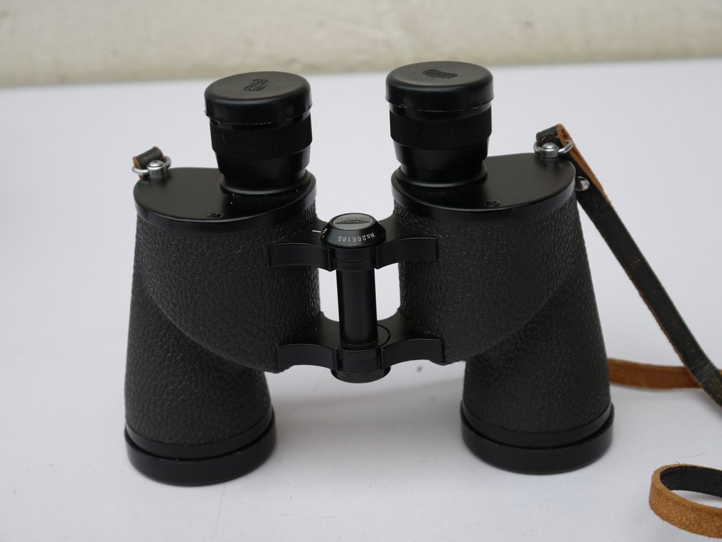 Observation binoculars - Featherlight 9x35  266185  Einzel Okular Einstellung - 1980-1990 - Bushnell #1.0