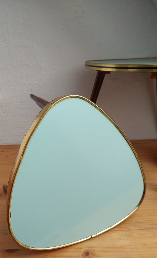 Jasba keramik - Plantebord (4) - Tre, Messing, Formica - 3 sidebord med 1 vase #3.2