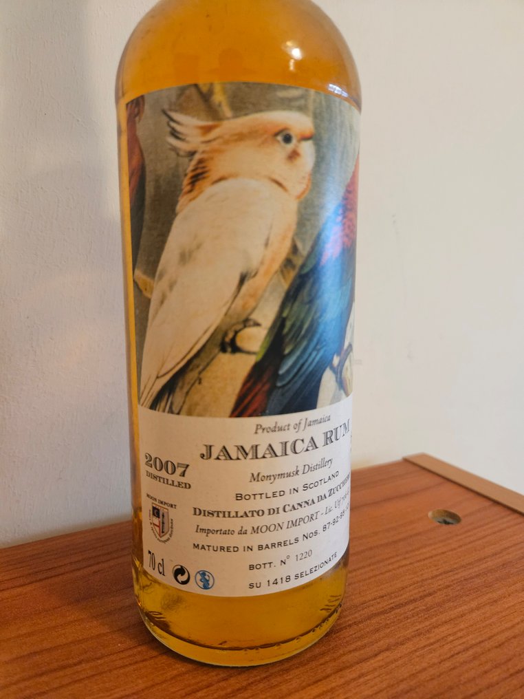 Monymusk 2007 Moon Import - Collection Moon Jamaica Rum    - b. 2017  - 70cl #3.2