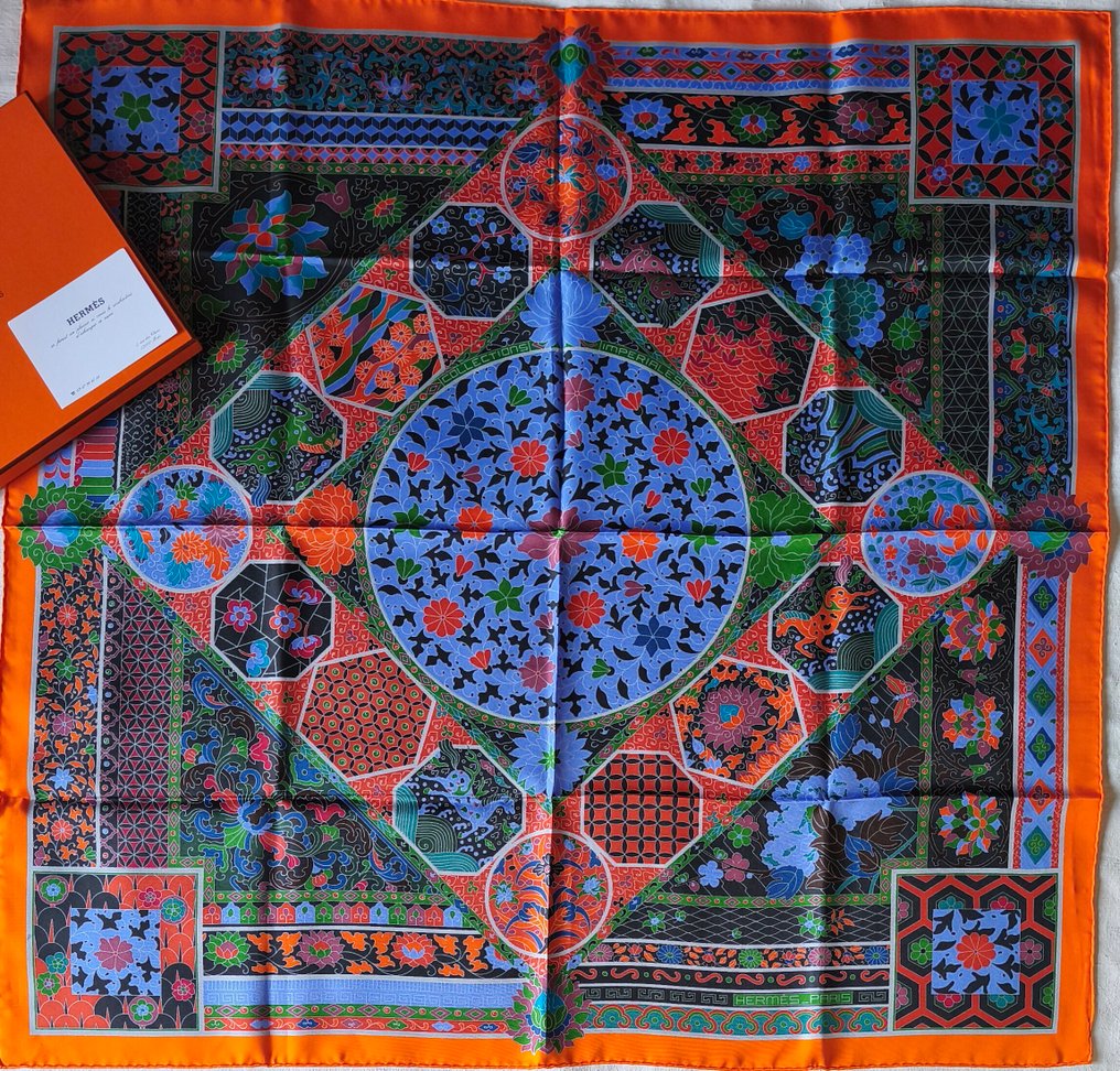 Hermès - COLLECTIONS IMPÉRIALES by Catherine Baschet. Neuf - Φουλάρι #1.0