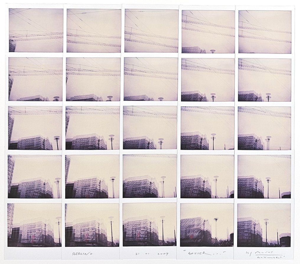 Maurizio Galimberti (1956–) - "Gotter..." Berlino 31.01.2009 #1.0