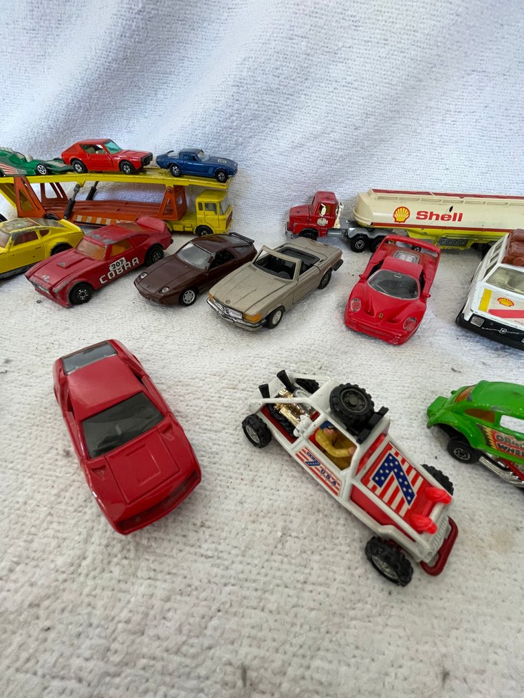 Matchbox, Corgi, Solido, Maisto, Majorette Niet op schaal - Modelauto  (21) - Coleção de carrinhos em miniatura e veículos de brinquedo (vários modelos: carros de corrida, jipes, #2.1