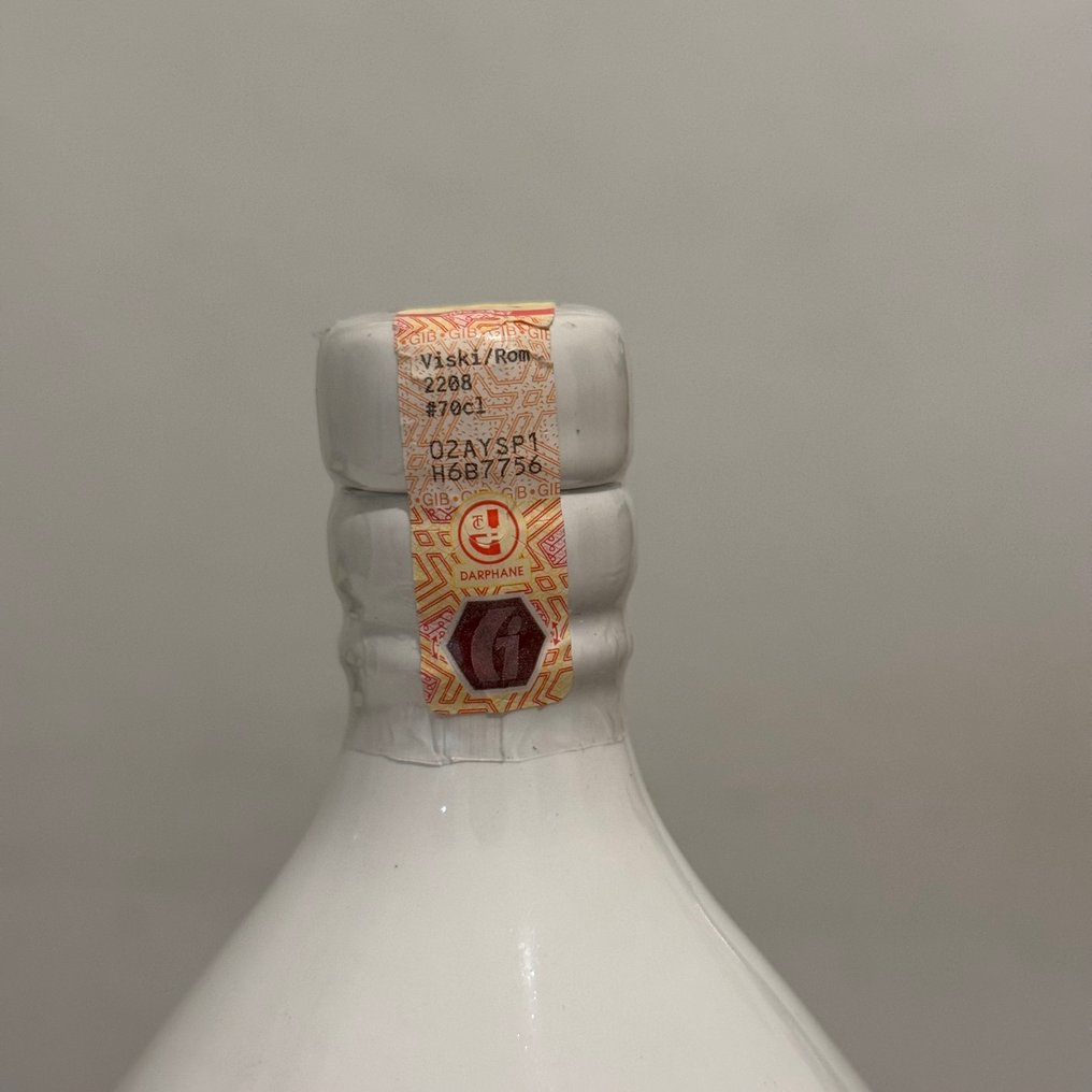 Johnnie Walker 12 years old Black Label - Istanbul Edition printed with Air Ink  - 70 cl  #4.3