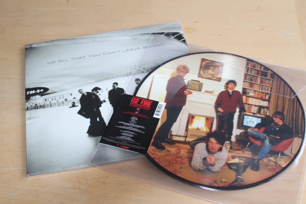 U2 - All That You Can't Leave Behind 2LP + Fire Picture Disc - Άλμπουμ LP (πολλαπλά αντικείμενα) - Ημέρα κυκλοφορίας του δίσκου στα καταστήματα - 2021 #1.0
