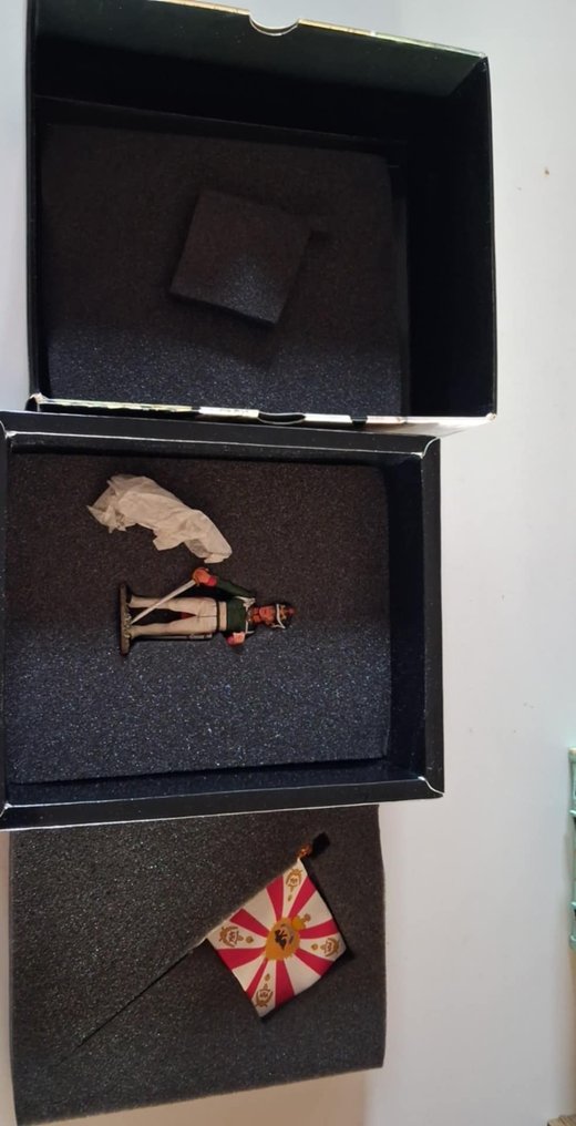 King & Country - Τσίγκινο παιχνίδι - NA140 Officer with Flag - 2000-2010 - Κίνα #1.0