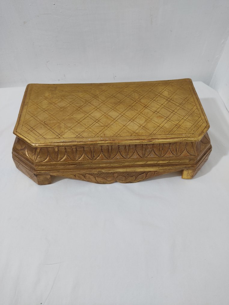 Διακοσμητικό στολίδι - Γαλλία - Παλαιά βάση από χρυσό ξύλο #1.0