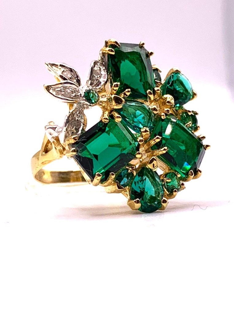 Ingen reservasjonspris - Cocktailring - 9 karat Gull, Sølv Smaragd - Smaragd - Smaragder - Diamanter #3.2