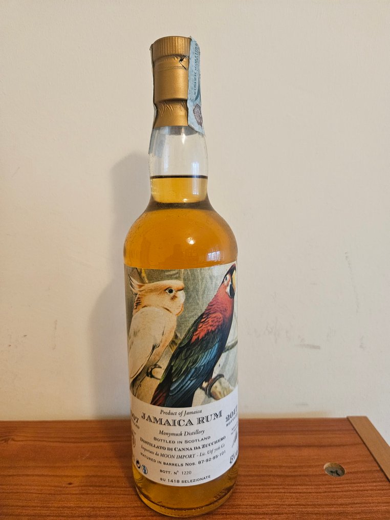 Monymusk 2007 Moon Import - Collection Moon Jamaica Rum    - b. 2017  - 70cl #1.0