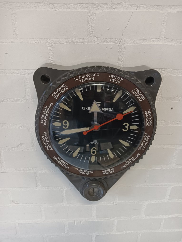 Clock - G-star -   Plastic - 2000-2010 #1.0