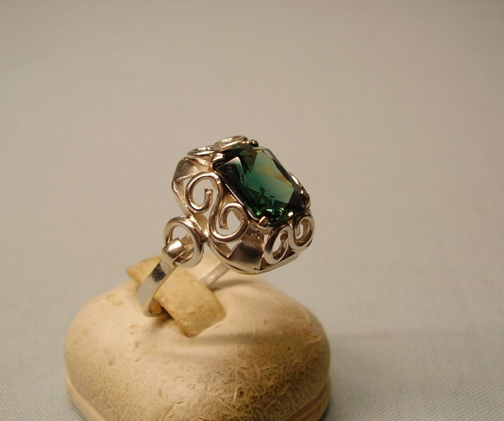 Fără preț de rezervă - Inel Argint -  4.00ct. tw. Spinel - Art-Deko-Arbeit 1920 #3.2