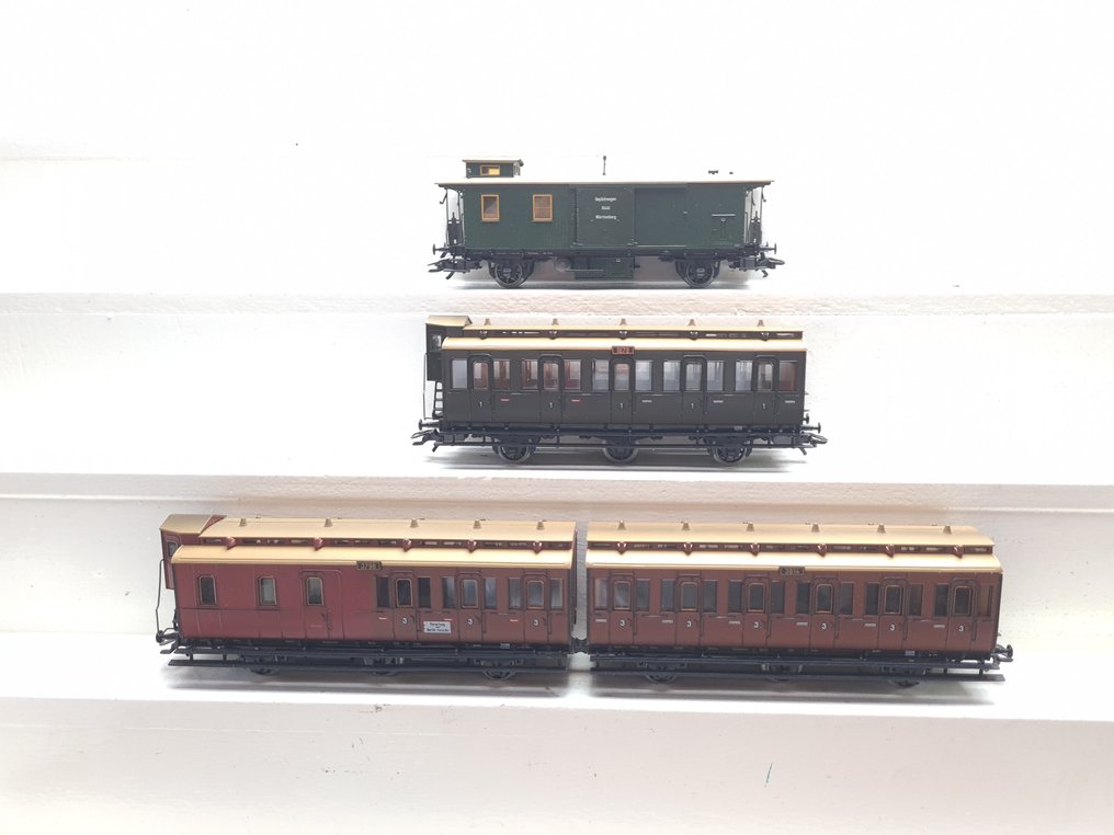 Märklin H0 - 4206/4209/4212 - Machetă tren transport călători (3) - 3 căruțe elegante - KPEV #3.2