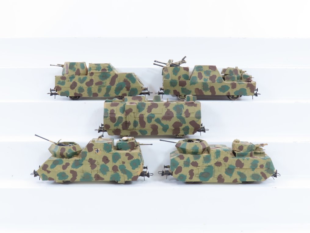 Zelfbouw, Roco H0 - Modeltog godsvogn (6) - 5-delt Panzer-tog med vogne og mobil kanon i camouflagefarver under Anden Verdenskrig. - DRG #1.0