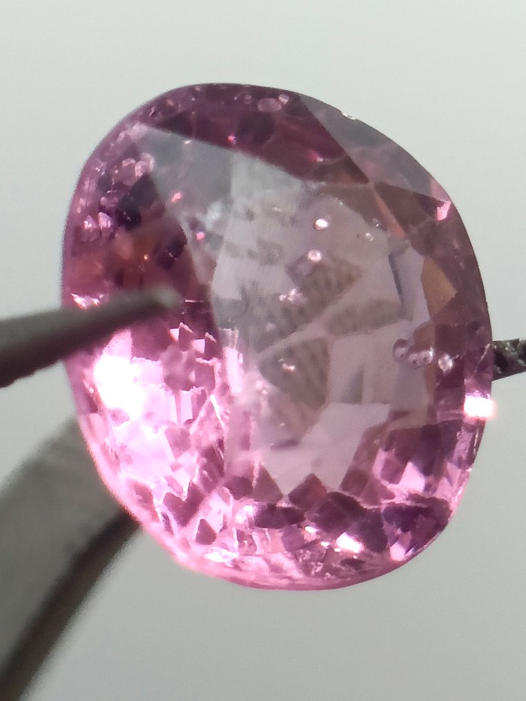 没有保留价 - 1 pcs  粉色, 紫罗兰色 尖晶石  - 2.37 ct - 安特卫普宝石检测实验室（ALGT） #1.0