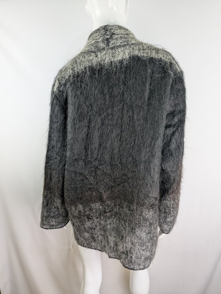 ZAPA - Cardigan #1.0