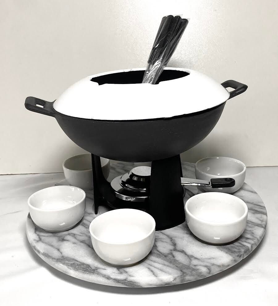 Style Le Creuset - 餐桌用具 (9) - 大理石, 喷泉 + 瓷器 #1.0