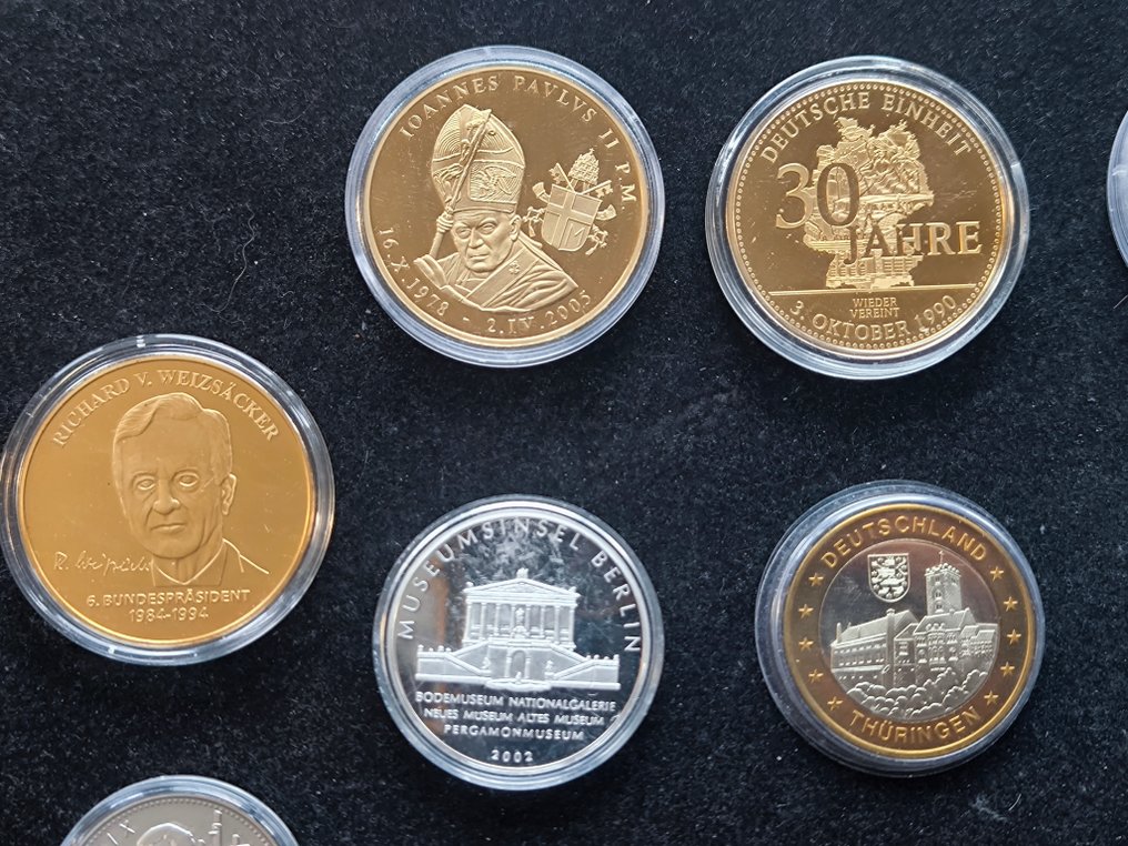 世界. Lot of 16 coins  (没有保留价) #1.0