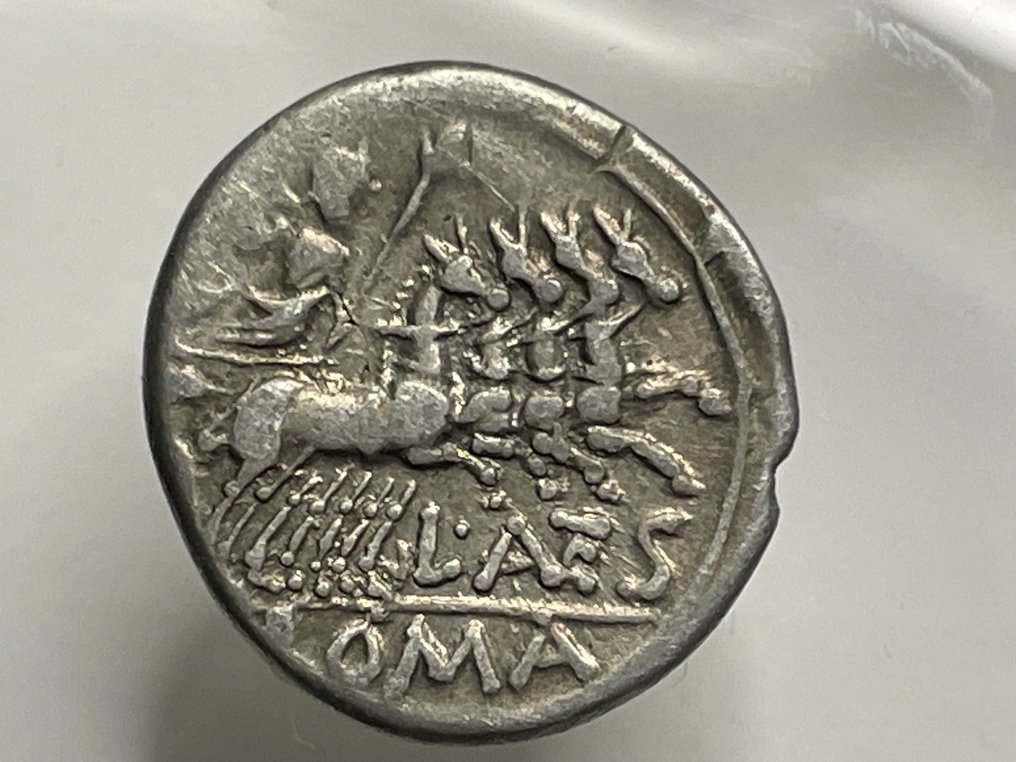 Ρωμαϊκή Δημοκρατία. L. Antestius Gragulus, 136 BC. Denarius Rome #3.2