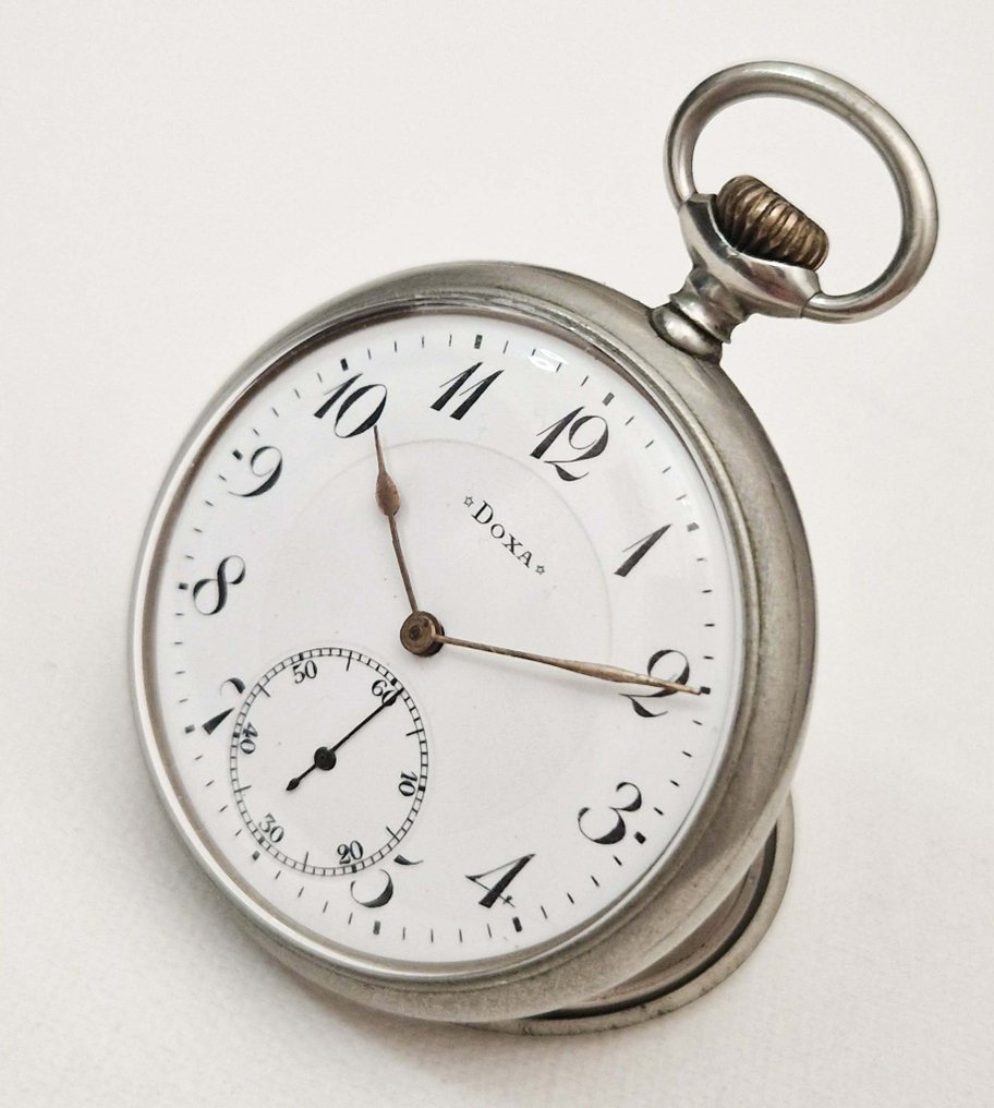 Doxa - Mechanical - 1001701 - 1900-1949 #1.0