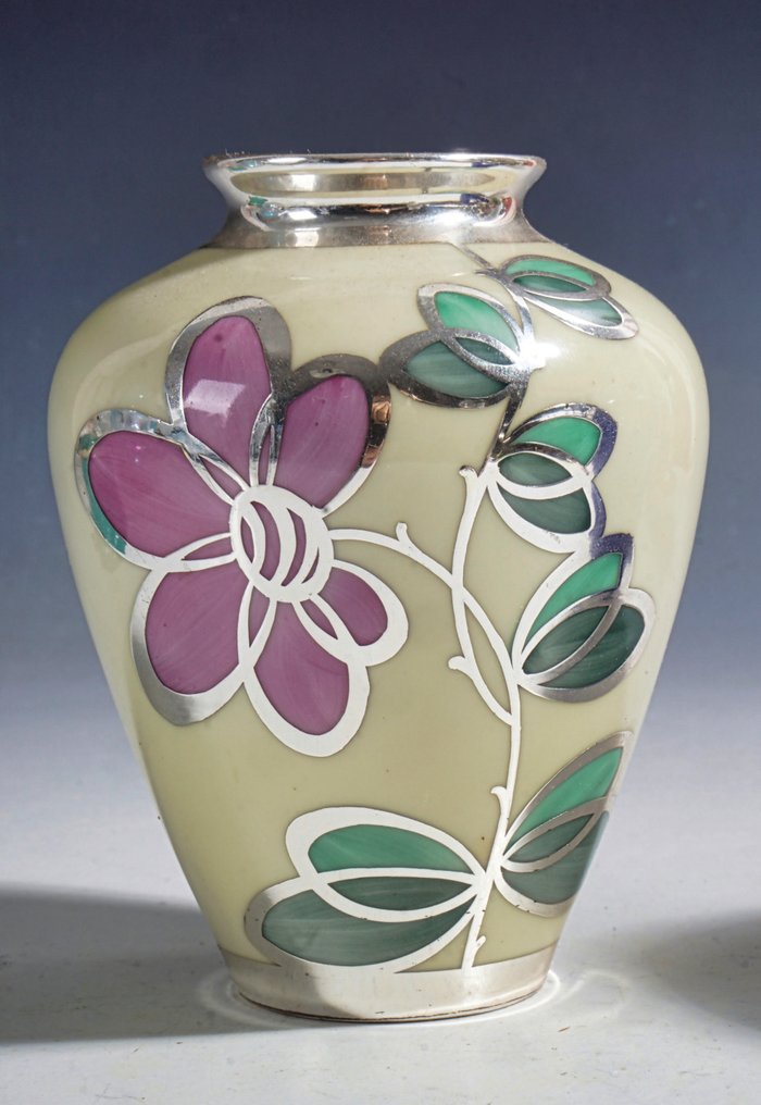 Veyhl Silberporzellan - Βάζο (2) -  Πολύχρωμα πορσελάνινα βάζα με διακόσμηση από ασήμι, διακοσμητικά μοτίβα με λουλούδια και πουλιά.  - Πορσελάνη #4.3