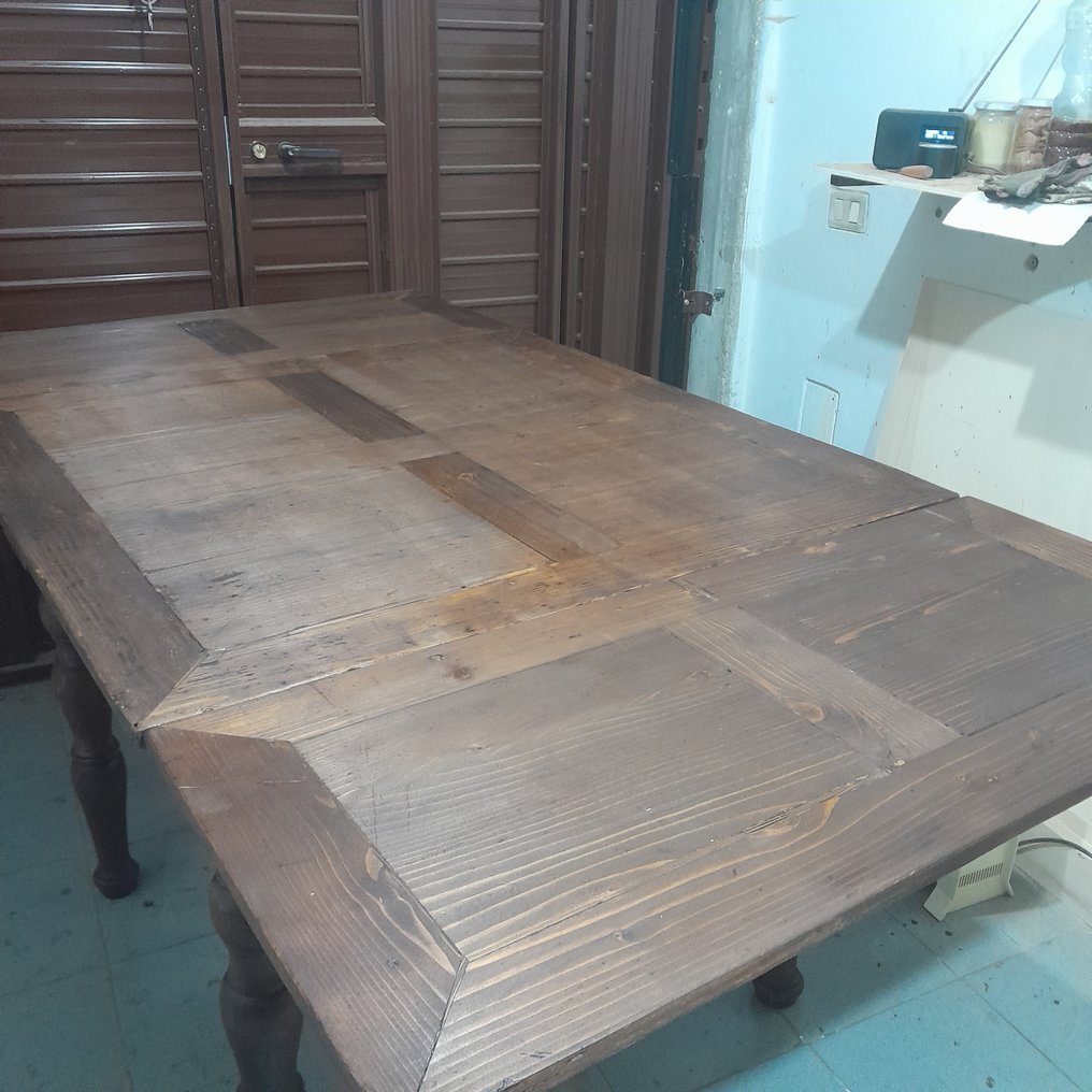Dining table - Spruce #1.0