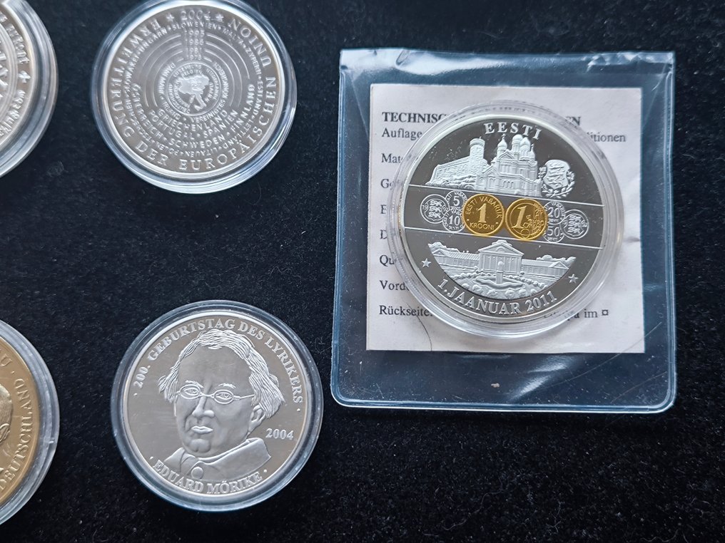 世界. Lot of 16 coins  (没有保留价) #4.3