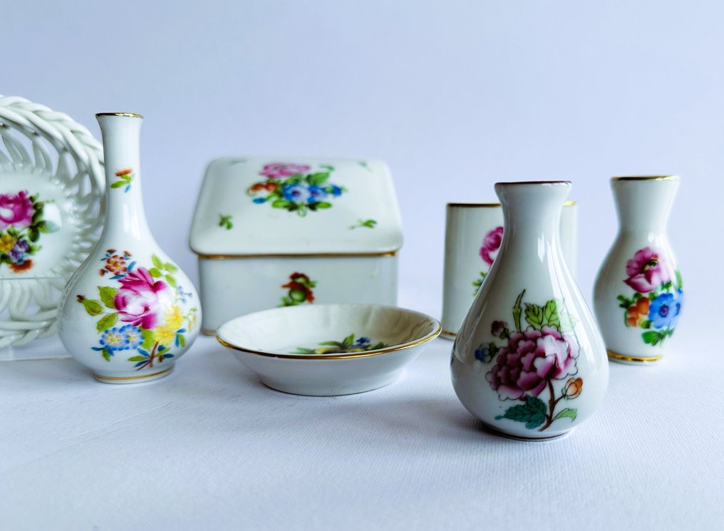 Herend - Βάζο (8) -  Συλλογή Μινιατούρας Μπουκέτου Ρόδων Herend – Βάζα, Bonbonniere, Πιατάκι για Δαχτυλίδι & Ψάθινο  - Πορσελάνη #3.2