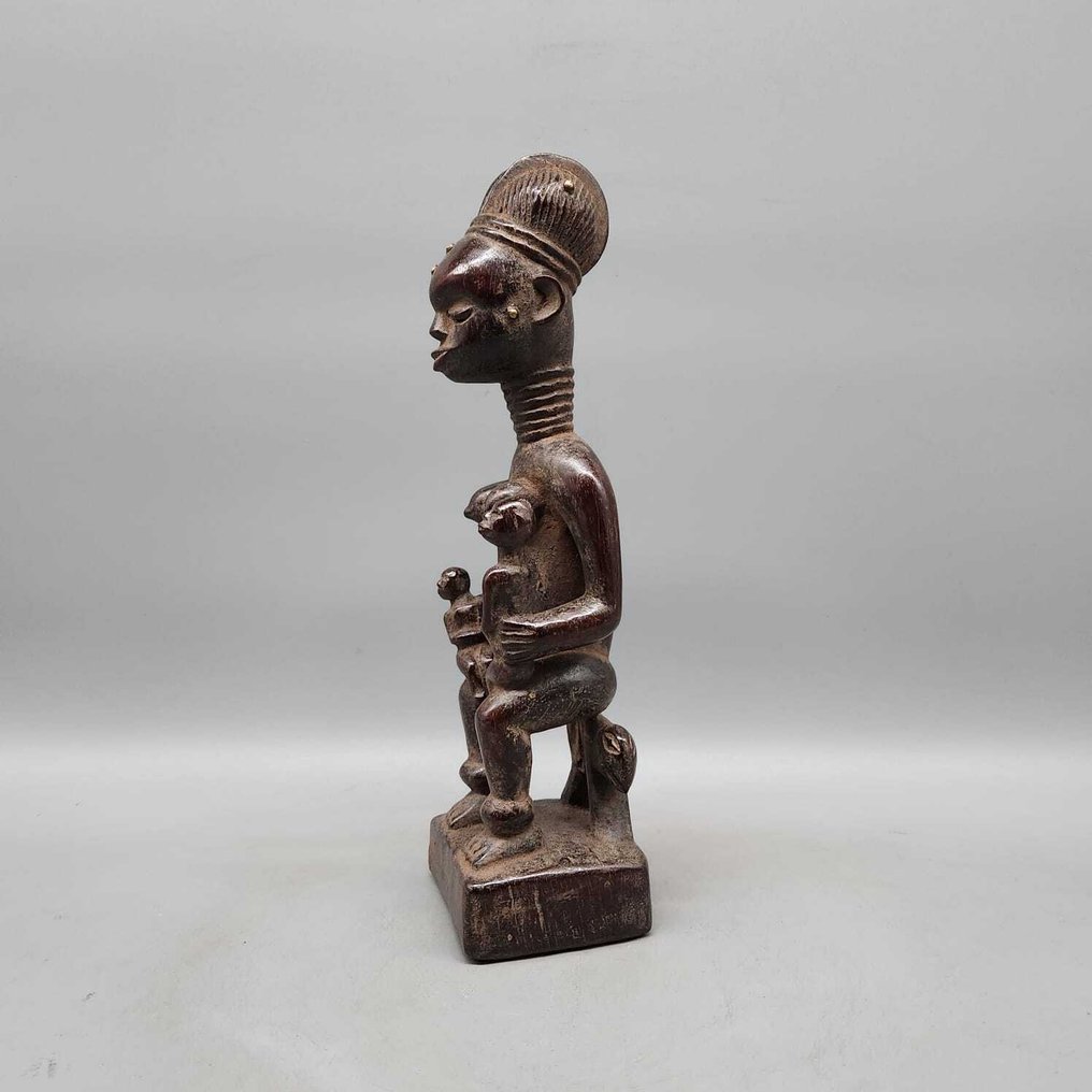 恋物癖人物 - 刚果民主共和国 - Fétiche Maternité  (没有保留价) #3.2