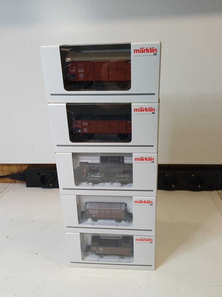 Märklin H0 - 46090 - Model train freight wagon set (5) - Set of five H0 goods wagons from Märklin in original outside packaging. Some couplings. - DRG #3.2