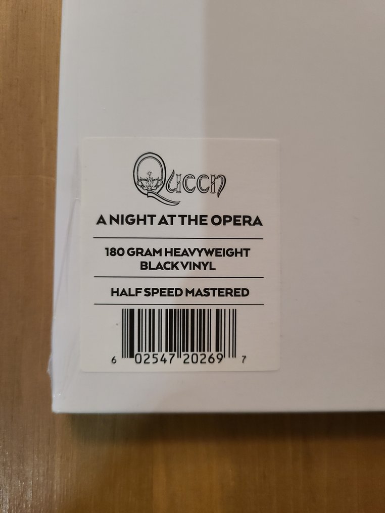 Queen - A Night At The Opera - LP - 180克, 压制在重磅黑胶上！德国！罕见！, 彩色唱片 - 2015 #1.0