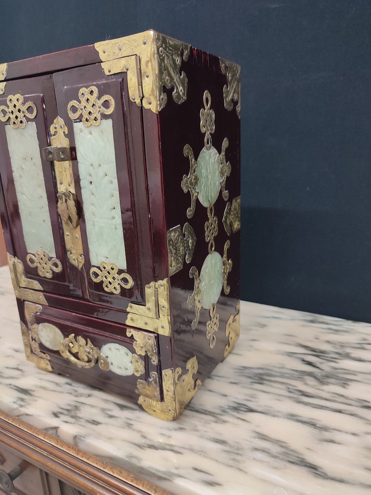 珠宝盒 - 黄铜, 玉, 木 #2.1