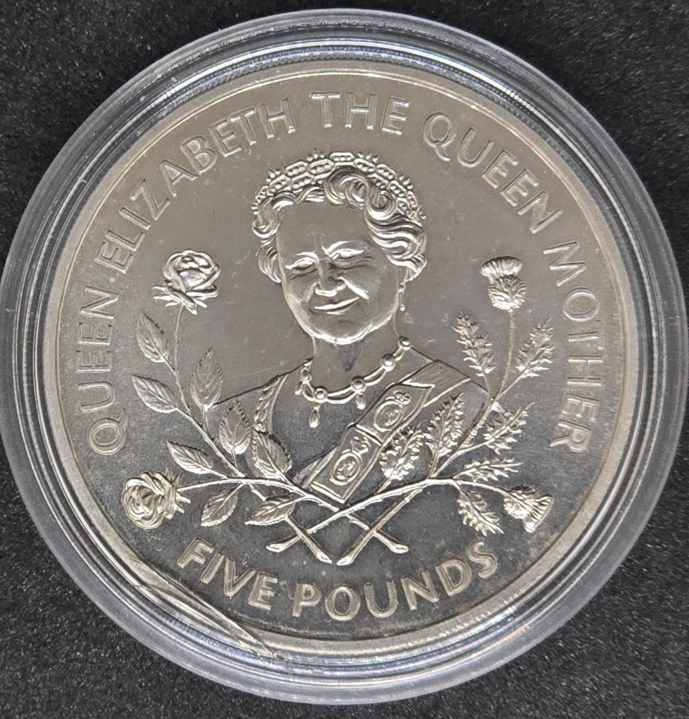Guernsey. Elizabeth II. 5 Pound 1990 - 1995 / Lot of 3 coins.  (Zonder minimumprijs) #2.1