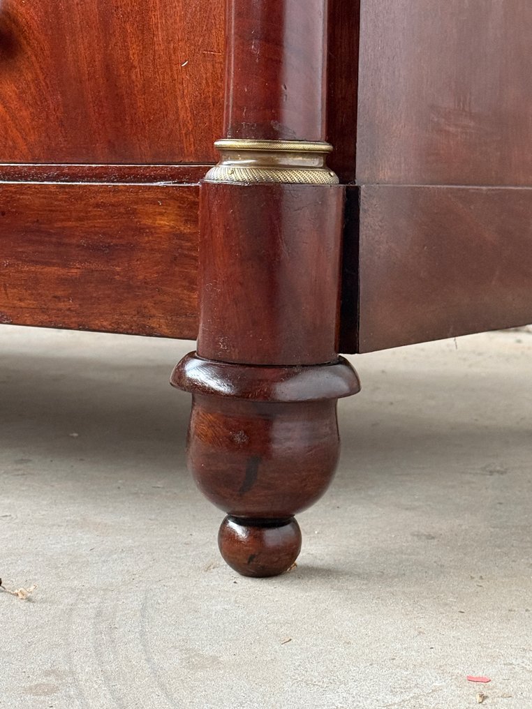 抽屜櫃 - Dressoir：餐边柜，buffet：餐具柜，penant：挂旗，kast：橱柜。 - 桃花心木, St. Anna, 橡木 - 法式抛光 #3.2