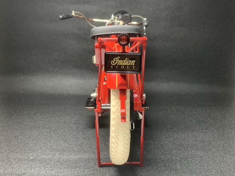 1:6 - 模型摩托车 - Indian Scout #4.3