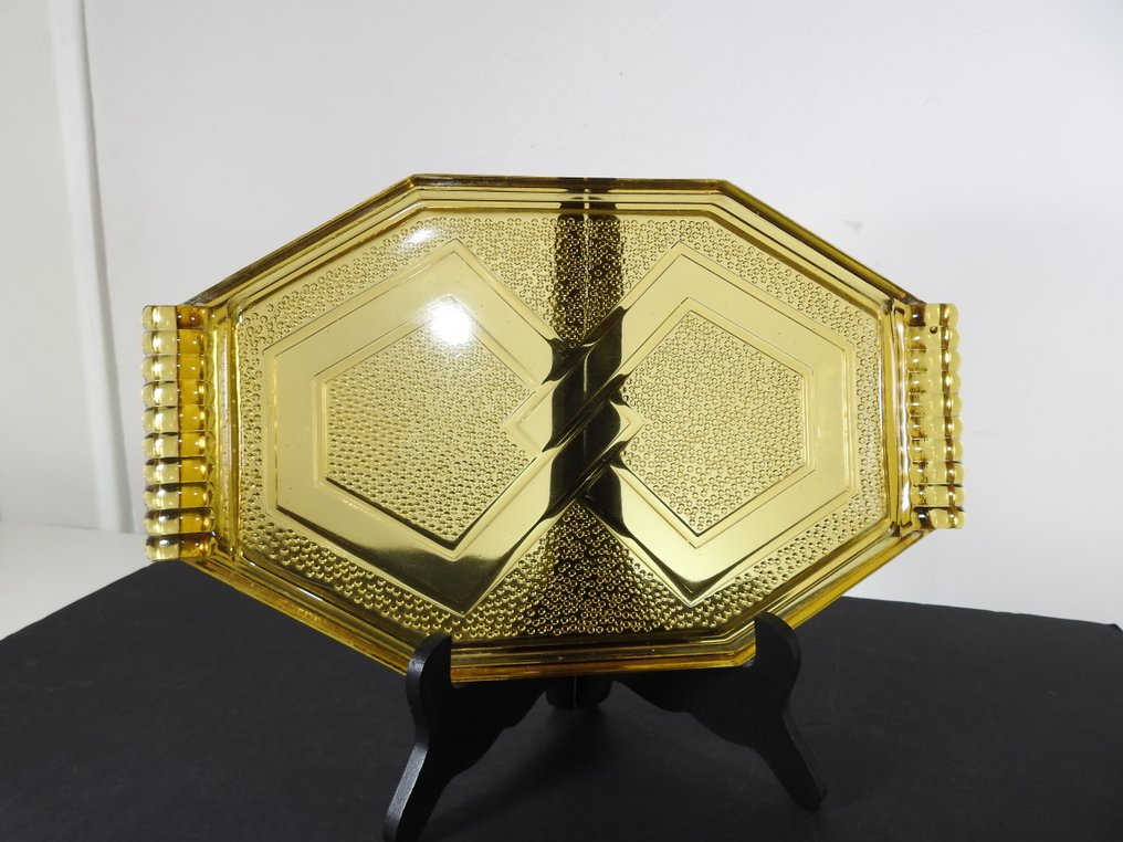 Tarjotin - persglas #1.0